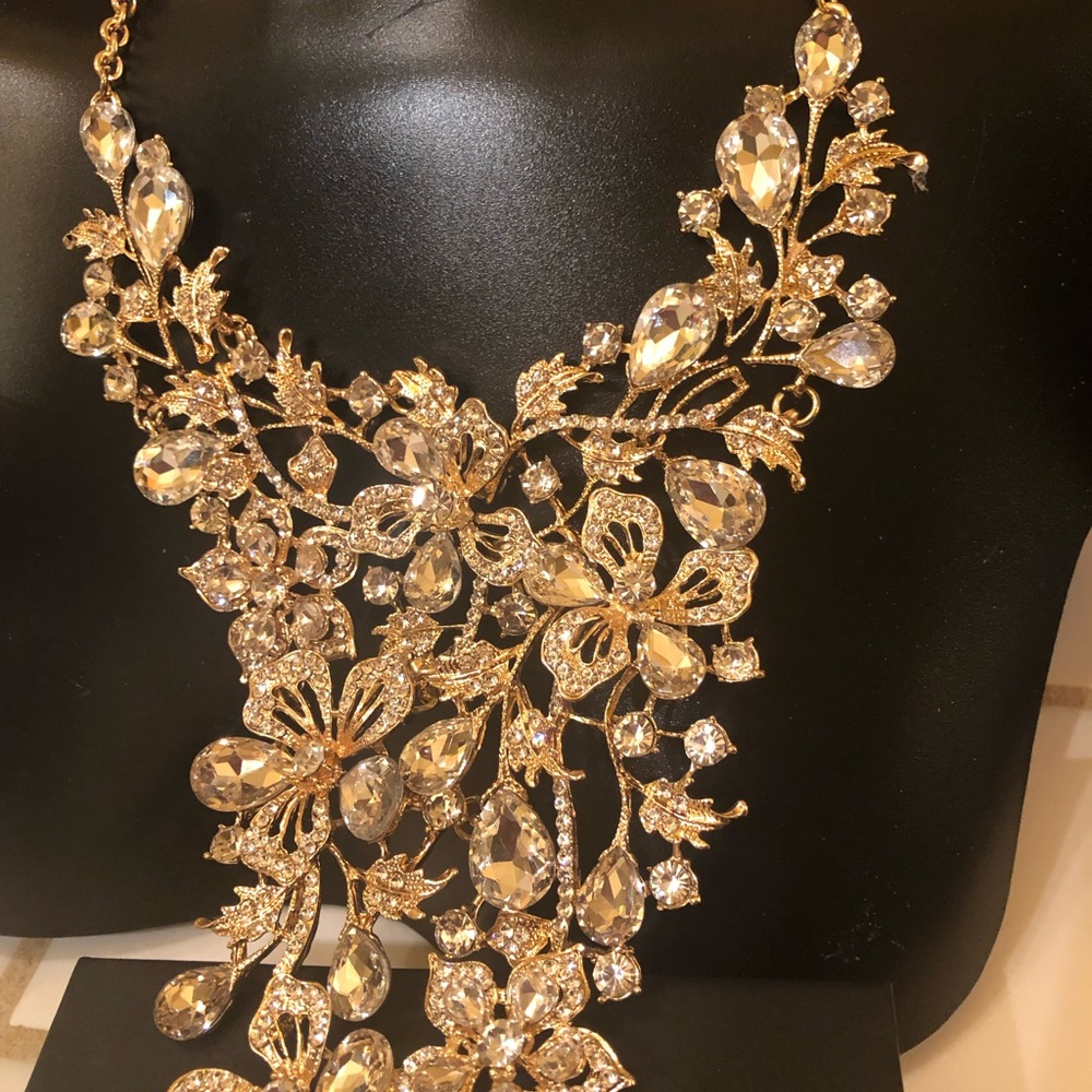 Natasha Statement Neck Piece